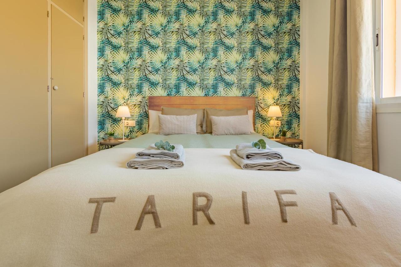 Beachfront, Pool, Terrace & Wifi - *Simplytarifa* Buitenkant foto